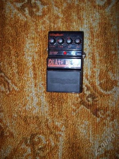 Лот: 800374. Фото: 1. Педаль DIGITECH Death Metal. Гитарные эффекты и комбоусилители