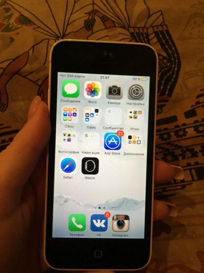 Лот: 6292768. Фото: 1. iphone 5c white 32gb. Смартфоны
