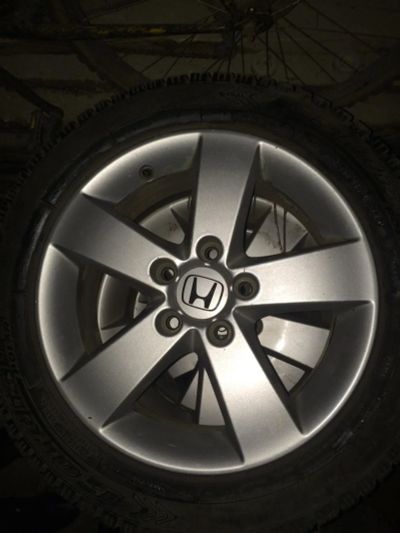 Лот: 6267176. Фото: 1. Комплект дисков HONDA r16 с зимней... Шины на дисках