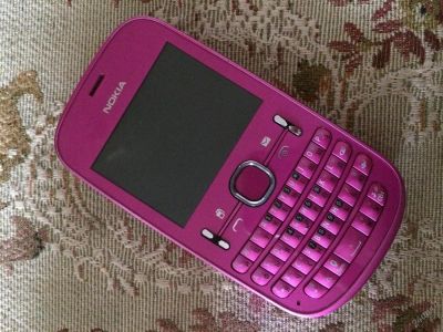 Лот: 3257550. Фото: 1. nokia 200. Кнопочные мобильные телефоны