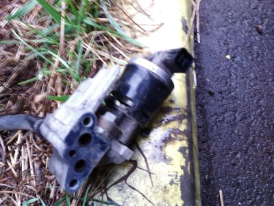 Лот: 4028544. Фото: 1. Клапан ЕГР Honda Fit GD. Двигатель и элементы двигателя