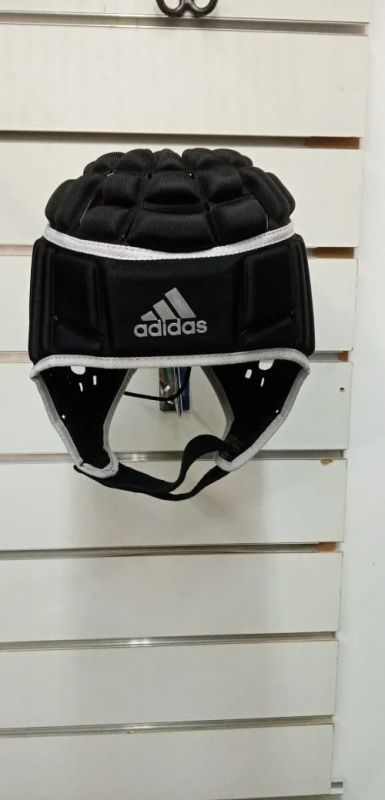 Лот: 15896433. Фото: 1. Регби шлем регбийный Adidas новый... Мячи, ракетки, шайбы, клюшки