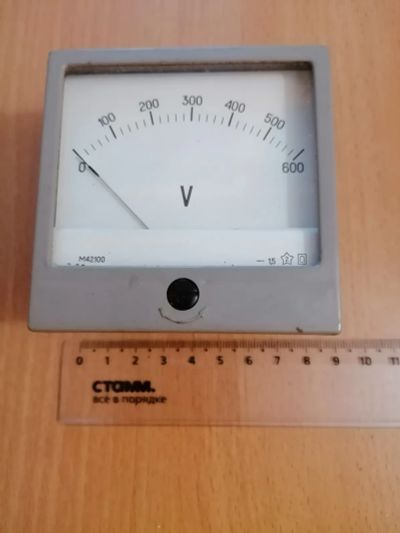 Лот: 24891104. Фото: 1. Вольтметр М42100 0-600В 80х80... Головки измерительные, индикаторы