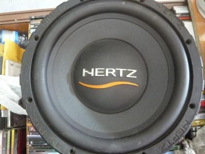 Лот: 4291955. Фото: 1. буферная колонка Hertz HX300D... Сабвуферы