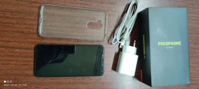 Лот: 17020868. Фото: 1. Xiaomi pocophone f1. Смартфоны