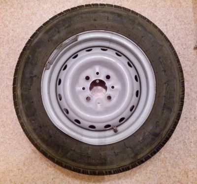Лот: 4771380. Фото: 1. Покрышка с диском R13 "Красный... Шины на дисках