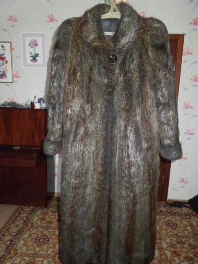 Лот: 4853129. Фото: 1. Шуба из нутрии. Верхняя одежда
