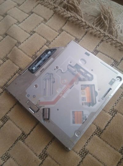 Лот: 8830176. Фото: 1. Дисковод от Macbook 2012года. Приводы CD, DVD, BR, FDD