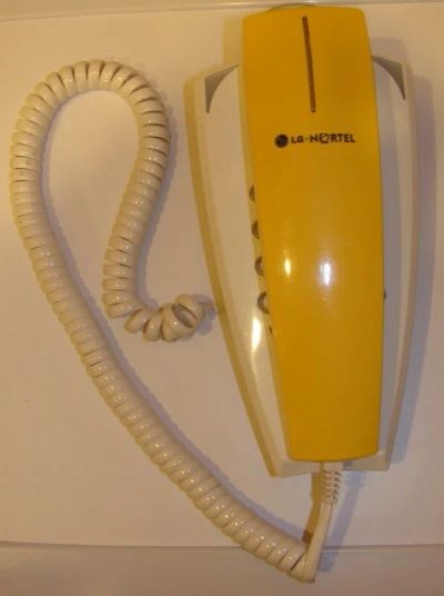Лот: 3079796. Фото: 1. Телефон LG Nortel GS-625. Проводные телефоны