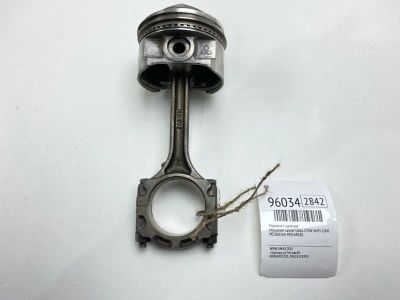 Лот: 24773741. Фото: 1. Поршень с шатуном Mitsubishi Lancer... Двигатель и элементы двигателя