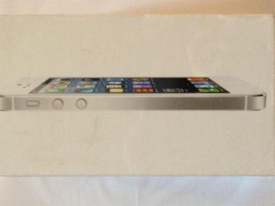 Лот: 3107653. Фото: 1. iPhone 5 64G белый. Смартфоны