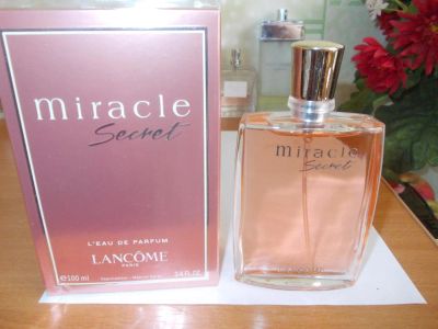 Лот: 11579029. Фото: 1. Miracle Secret от Lancome 100мл... Женская парфюмерия