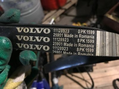 Лот: 12737704. Фото: 1. Поликлиновой ремень Volvo 11128923... Двигатель и элементы двигателя