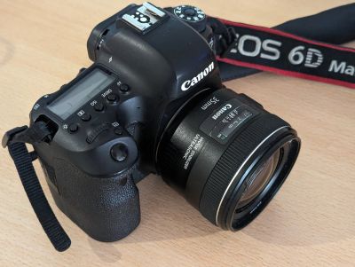 Лот: 22396355. Фото: 1. canon 6d mark2. Аккумуляторы, зарядные