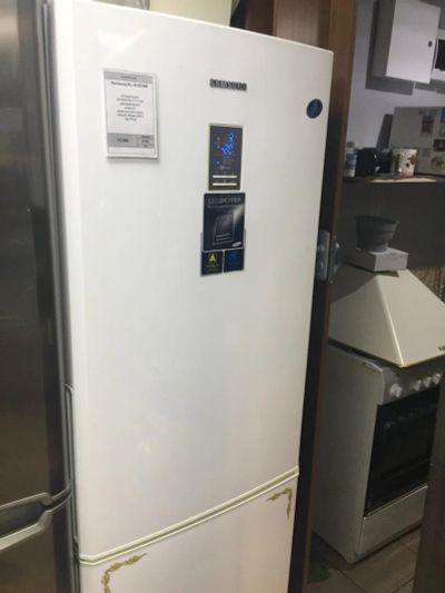 Лот: 10945380. Фото: 1. Samsung RL-34Ecsw. Холодильники, морозильные камеры