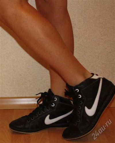 Лот: 1457252. Фото: 1. Кеды NIKE. Кеды, кроссовки, слипоны
