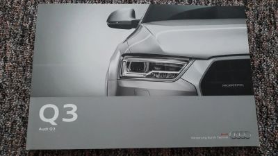 Лот: 11238507. Фото: 1. Каталог-описание Audi Q3 от официального... Книги
