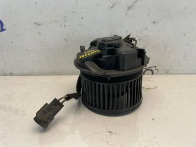 Лот: 24672294. Фото: 1. мотор печки Renault Sandero BS1Y. Двигатель и элементы двигателя