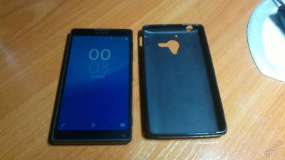 Лот: 5647826. Фото: 1. Sony Xperia ZL C6503(с LTE). Смартфоны