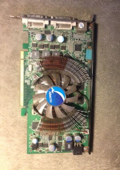 Лот: 8408496. Фото: 1. Nvidia Geforce 9800 GT. Видеокарты