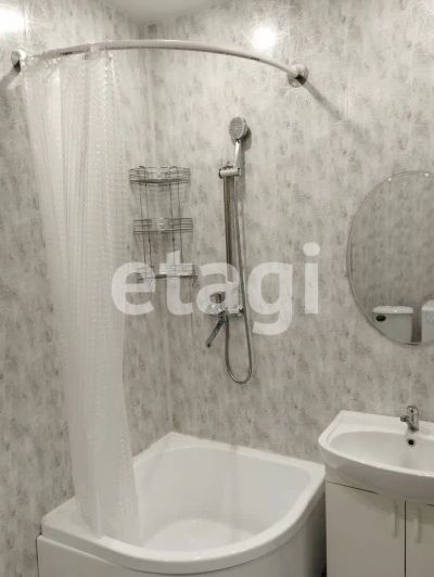 Лот: 24915526. Фото: 1. Сдам 2-комн. кв. 46 кв.м. Красноярск... Квартиры, студии