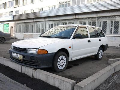 Лот: 1688285. Фото: 1. Mitsubish Libero 2000г. Автомобили