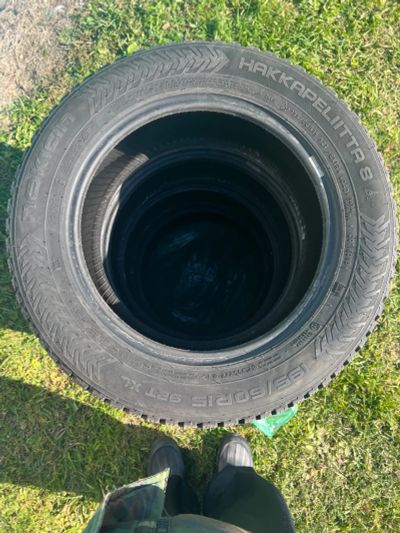 Лот: 24279193. Фото: 1. Резина nokian hakkapeliitta 8... Шины