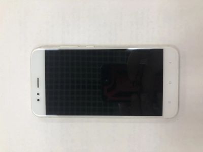 Лот: 14590859. Фото: 1. Xiaomi Mi 5X 32Gb Gold (Б/У, хорошее... Смартфоны