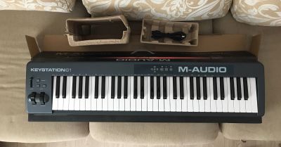 Лот: 12571699. Фото: 1. Миди-клавиатура M-audio keystation... MIDI-оборудование