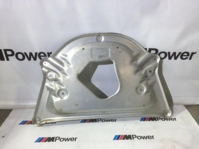 Лот: 11104081. Фото: 1. Защита двигателя BMW E60. Кузов