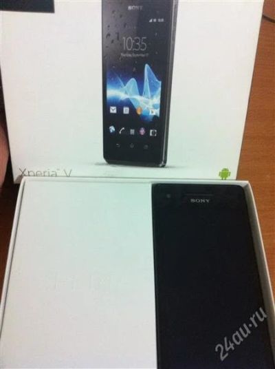 Лот: 2943985. Фото: 1. Sony Xperia V. Смартфоны