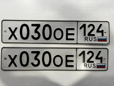Лот: 21725213. Фото: 1. гос номер Х 030 ОЕ 124. Госномера