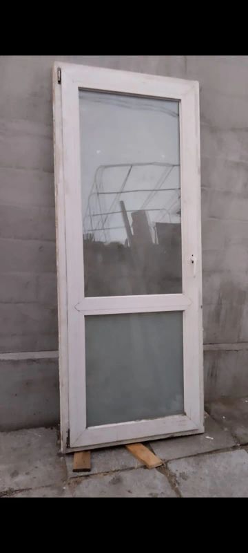 Лот: 24662348. Фото: 1. дверь пластиковая. Двери входные