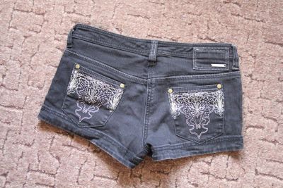 Лот: 4254259. Фото: 1. Шорты джинсовые River Island... Брюки, шорты