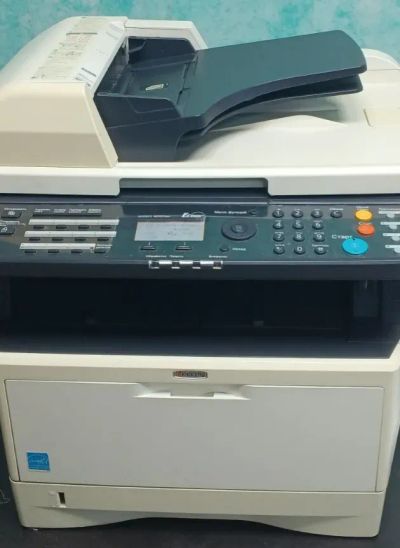 Лот: 20270667. Фото: 1. Kyocera m2035dn - 2. МФУ и копировальные аппараты