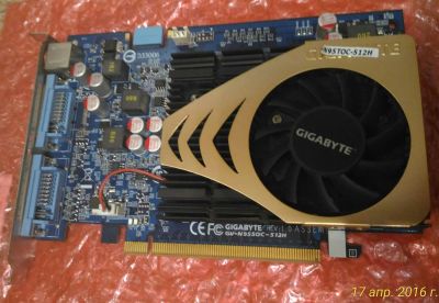 Лот: 7347330. Фото: 1. Видеокарта Gigabyte GeForce 9500GT... Видеокарты