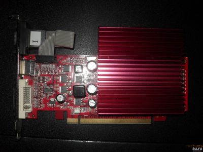 Лот: 14065336. Фото: 1. Видеокарта Gainward Nvidia GeForce... Видеокарты