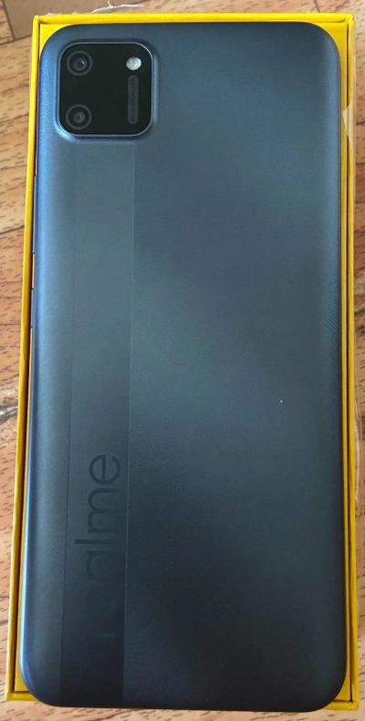Лот: 16625263. Фото: 1. Смартфон realme c11. Смартфоны