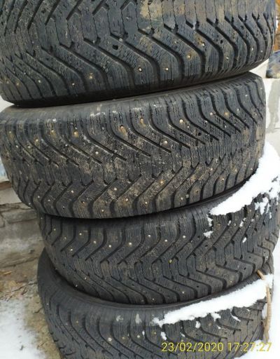 Лот: 15556282. Фото: 1. goodyear 275 70 r16 шип. Шины