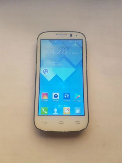 Лот: 10190913. Фото: 1. Alcatel 5036D Хороший рабочий... Смартфоны