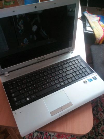 Лот: 9853266. Фото: 1. Продам ноутбук Samsung rv511. Ноутбуки