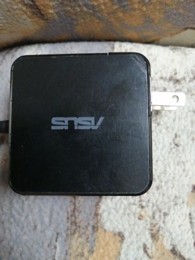 Лот: 15479702. Фото: 1. Зарядка на ноутбук asus. Корпуса, блоки питания