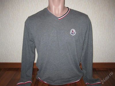 Лот: 1140113. Фото: 1. Джемпер MONCLER.,. Свитеры, толстовки, худи