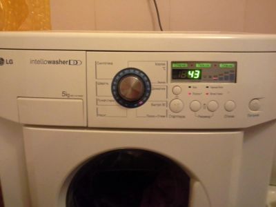 Лот: 4202655. Фото: 1. стиральная машинка 5kg LG. Стиральные машины