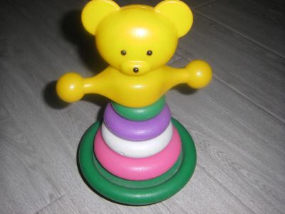 Лот: 4647683. Фото: 1. Игрушка Пирамидка -неваляшка... Музыкальные