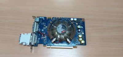 Лот: 18012784. Фото: 1. Видеокарта PCI-E 8600GT 256mb... Видеокарты