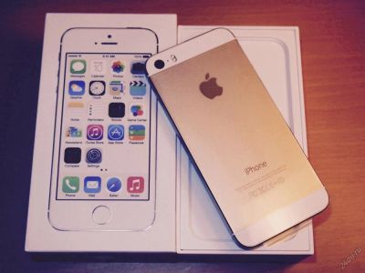 Лот: 5949111. Фото: 1. iPhone 5s gold 16 GB. Смартфоны