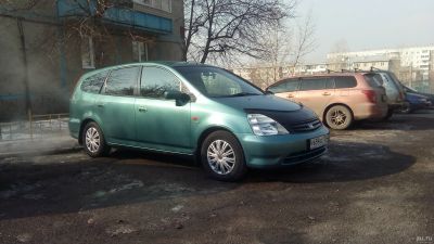 Лот: 13473644. Фото: 1. Honda Stream. Автомобили