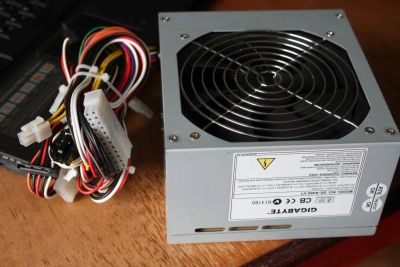 Лот: 7514790. Фото: 1. Gigabyte GE-R460-V1. Корпуса, блоки питания