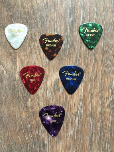 Лот: 5240456. Фото: 1. Медиатор плектр Fender. Аксессуары, комплектующие